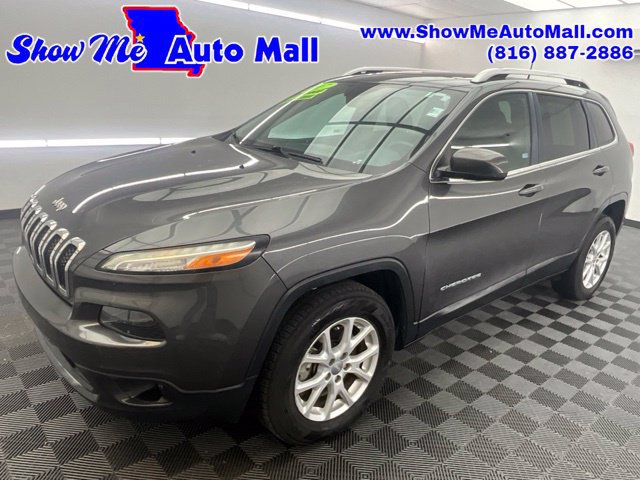 Used 2017 Jeep Cherokee Latitude w/ Comfort/Convenience Group