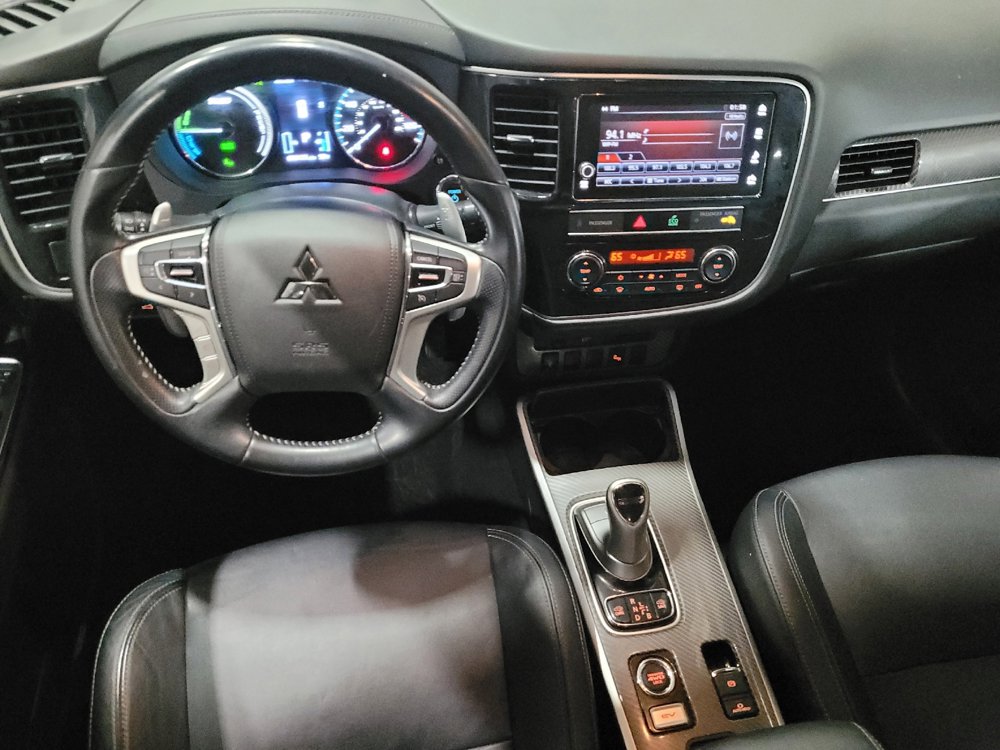 Used 2019 Mitsubishi Outlander SEL image 22