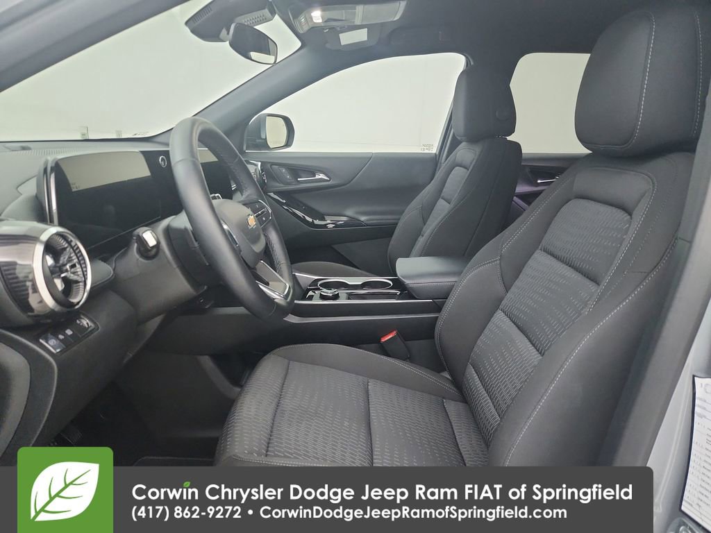 Used 2026 Chevrolet Equinox LT FWD image 18