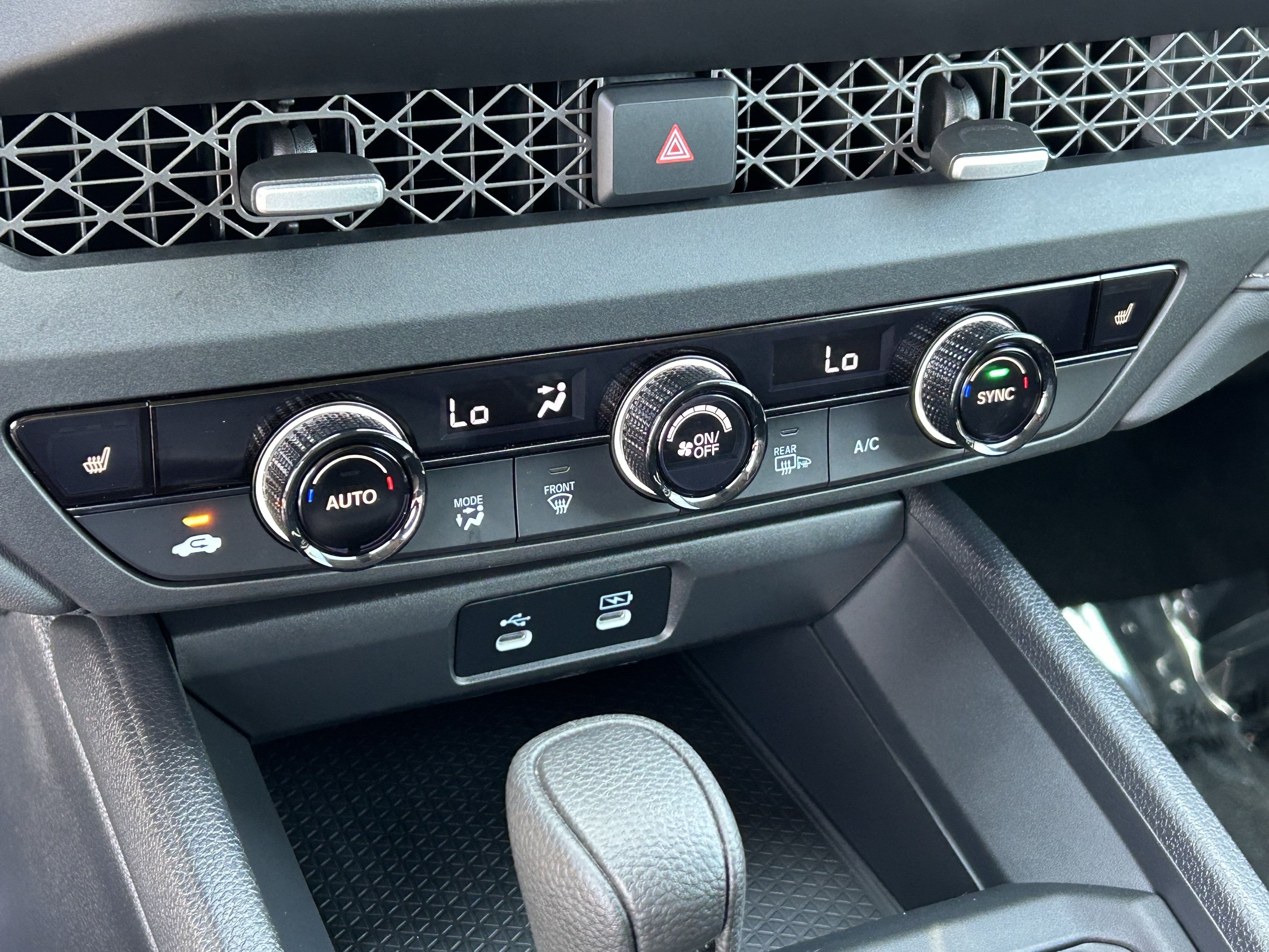 Certified 2025 Honda Accord SE image 20