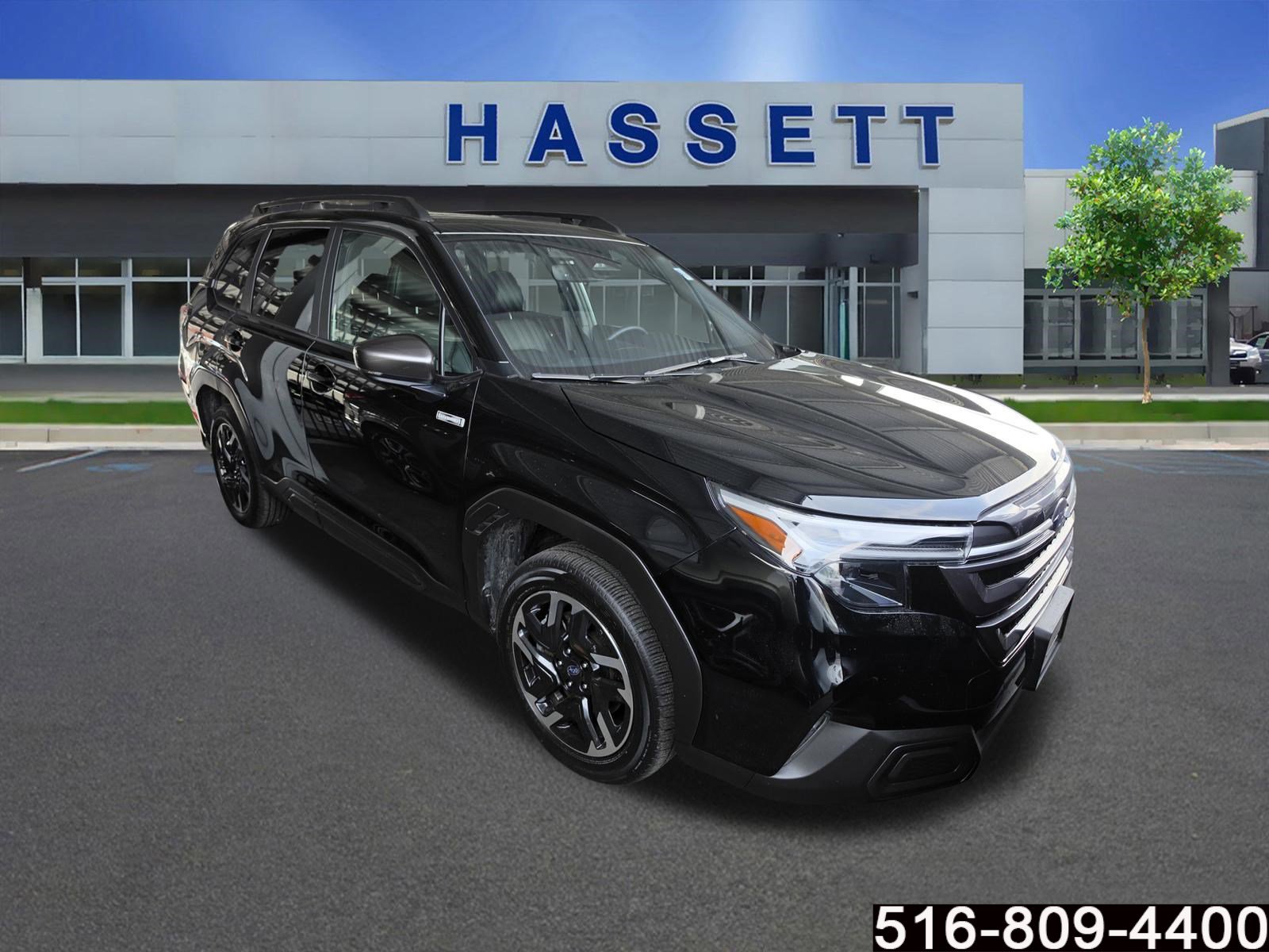 Used 2025 Subaru Forester Limited image 1