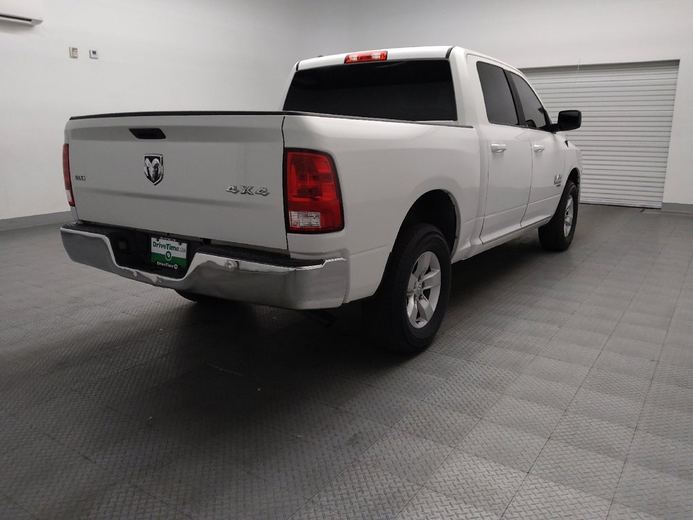 Used 2021 RAM 1500 Classic SLT image 9