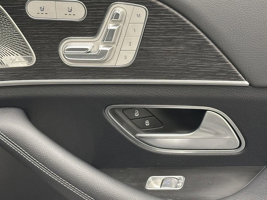 Certified 2024 Mercedes-Benz GLS 450 4MATIC image 19