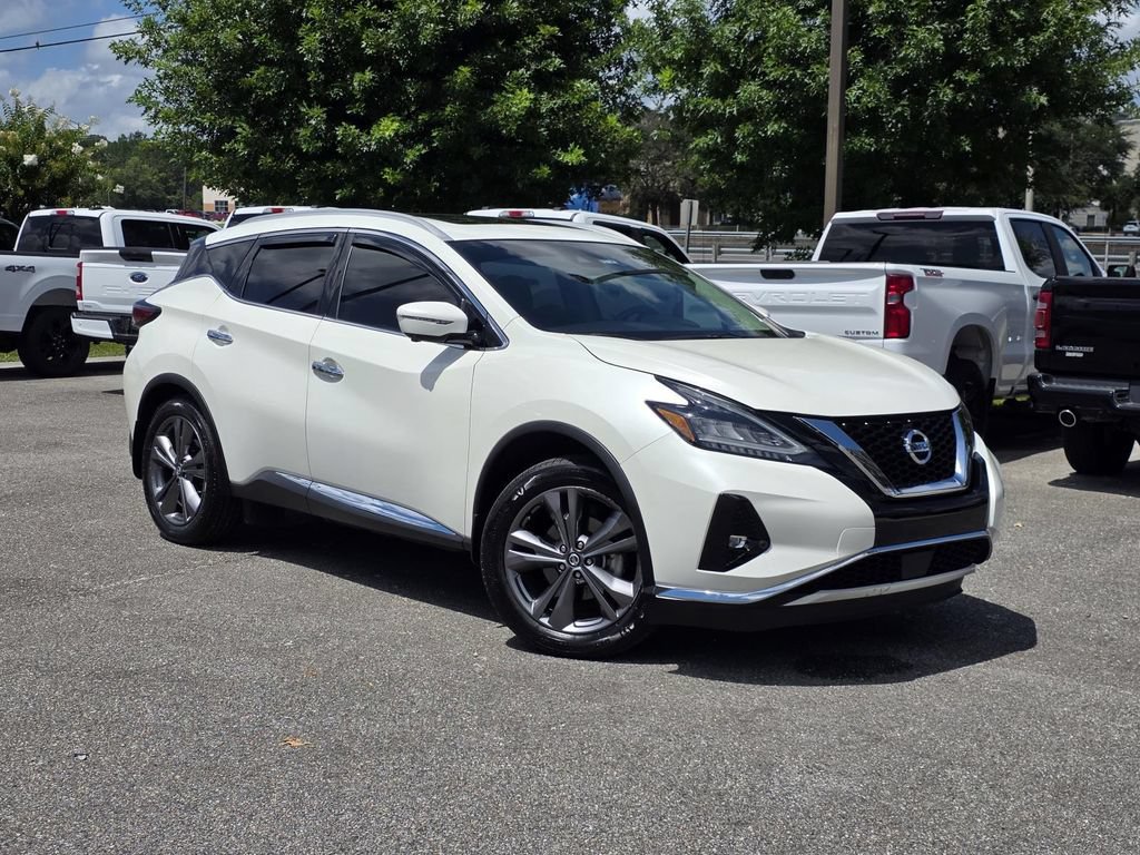 Used 2022 Nissan Murano Platinum w/ Cargo Package FWD image 2