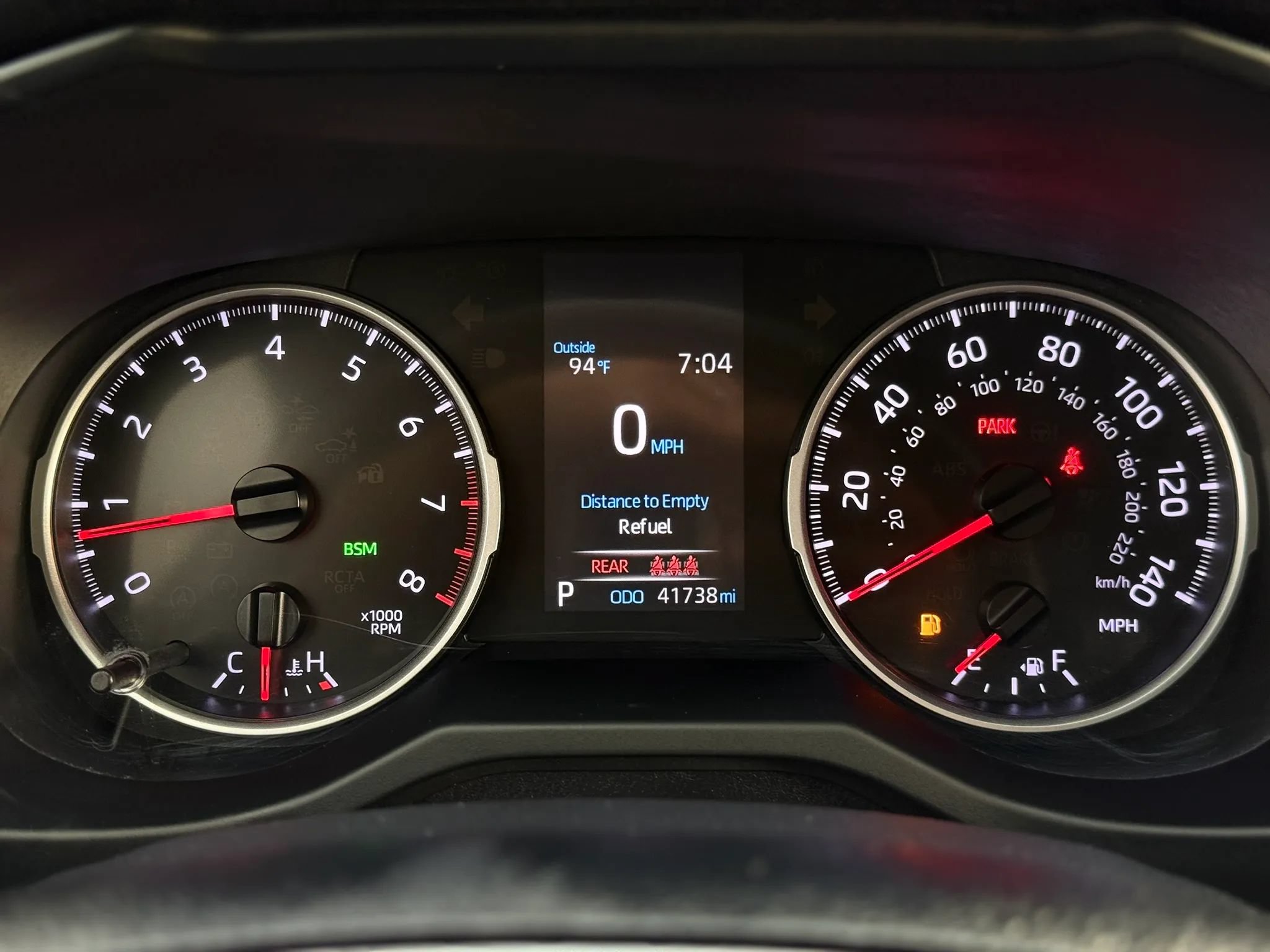 Used 2020 Toyota RAV4 XLE Premium AWD/4WD image 29