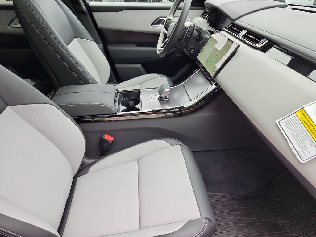 New 2026 Land Rover Range Rover Velar Belgravia AWD/4WD image 3