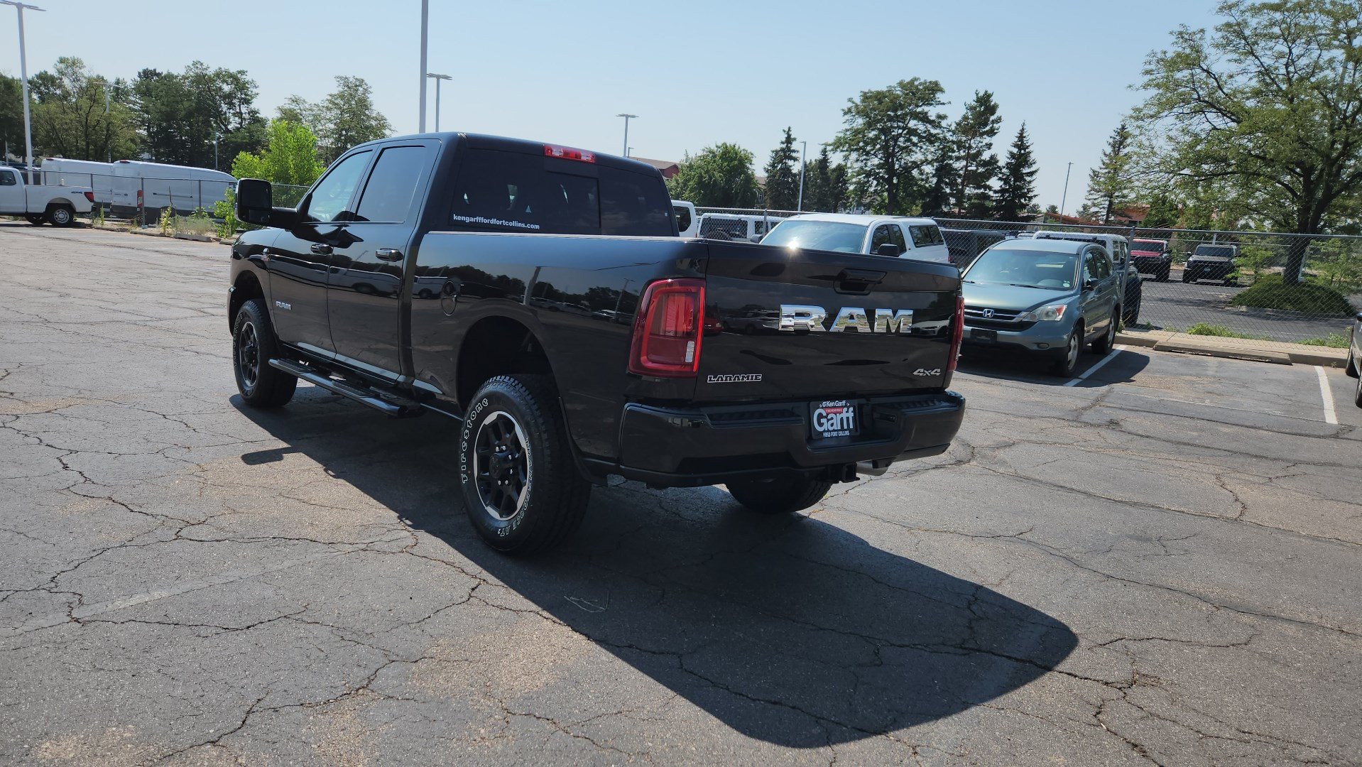 Used 2025 RAM 2500 Laramie AWD/4WD image 6