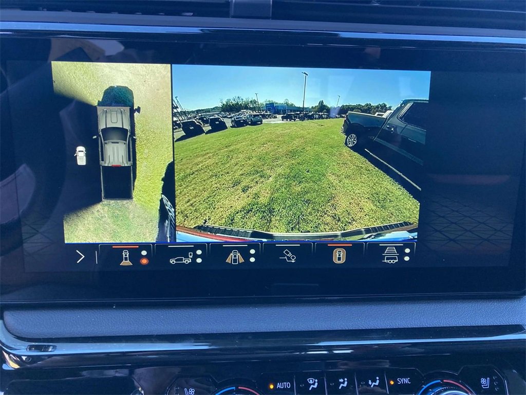 New 2026 GMC Sierra 2500 AT4 image 18