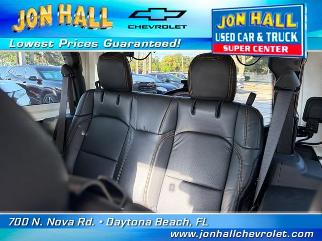 Used 2024 Jeep Wrangler Sport AWD/4WD image 17