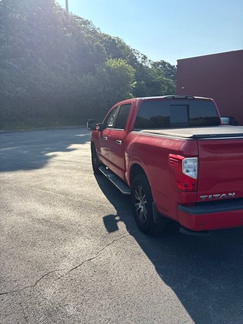 Used 2021 Nissan Titan SV w/ SV Convenience Package AWD/4WD image 6