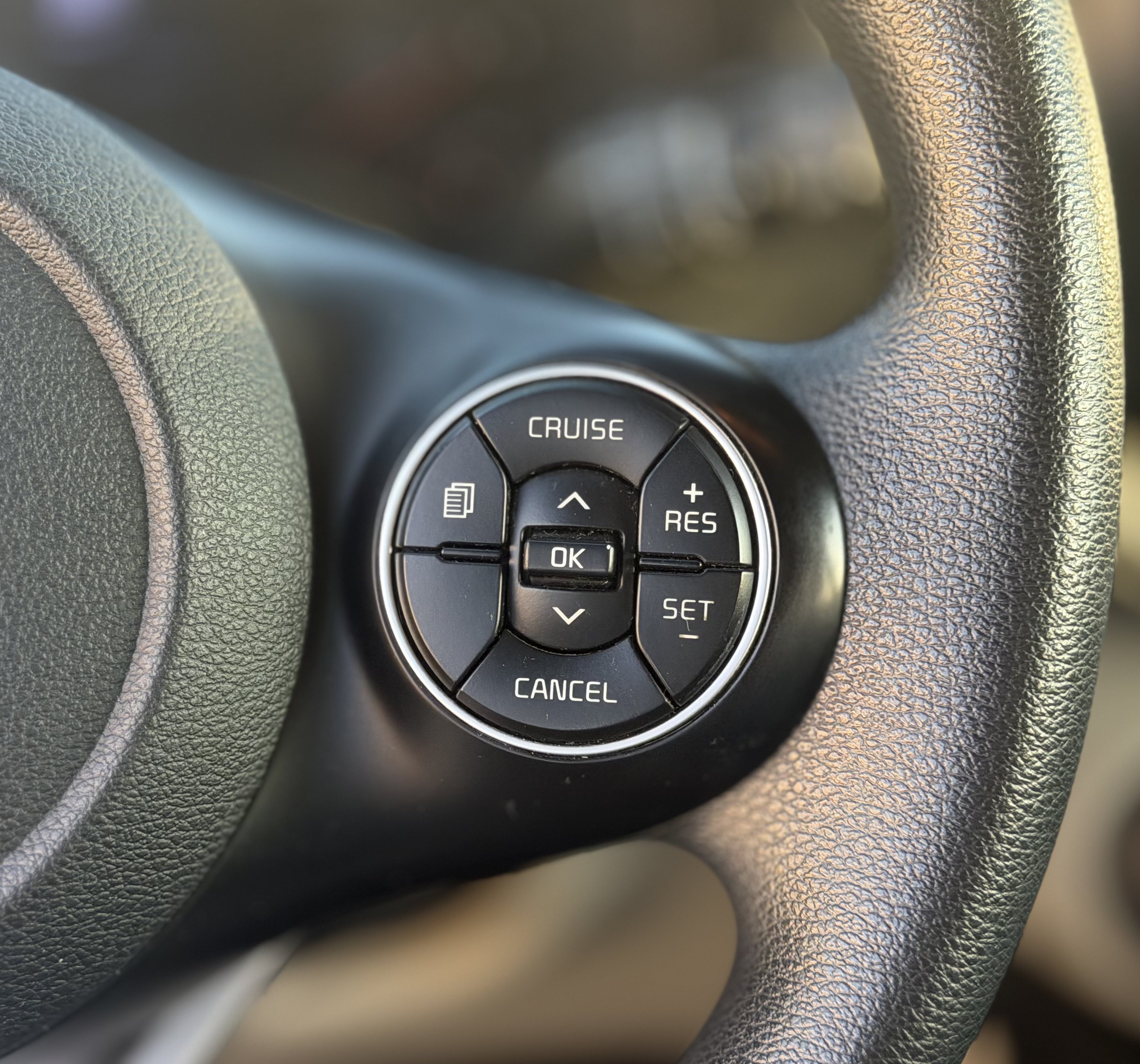 Used 2020 Kia Soul LX FWD image 21