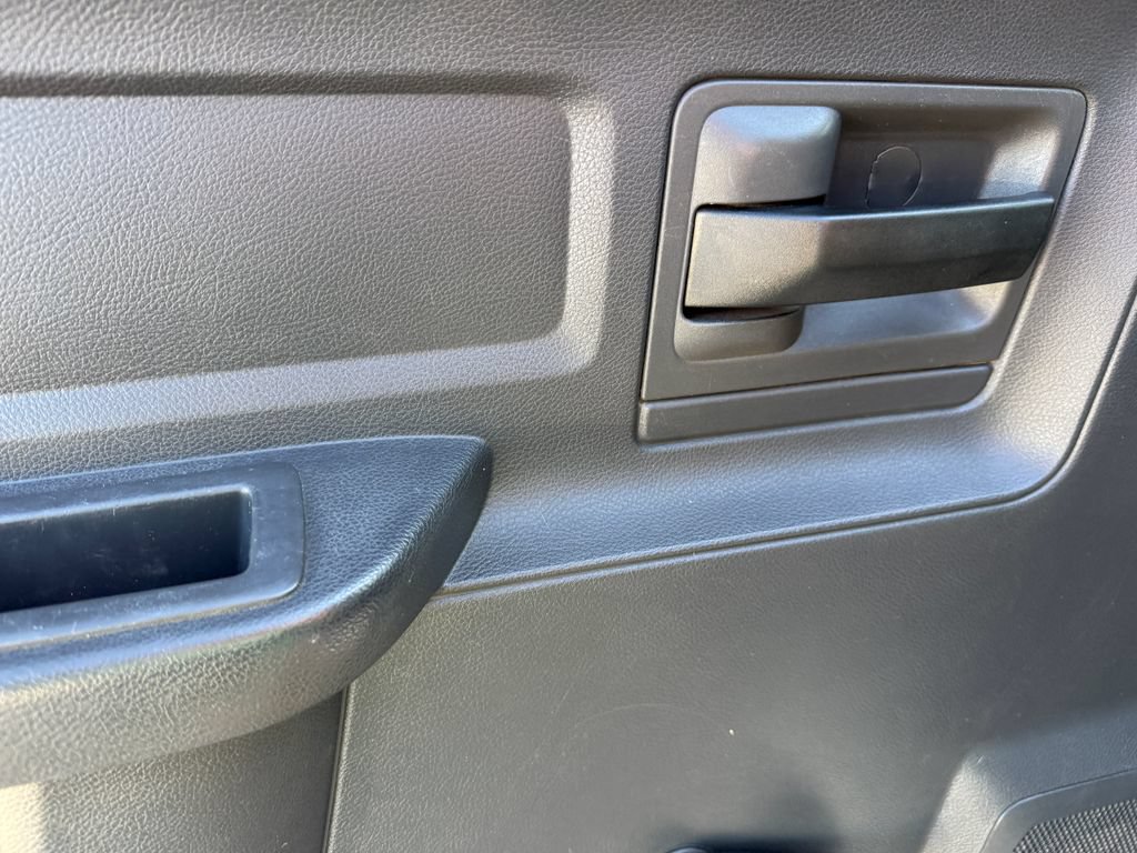 Used 2010 Dodge Ram 2500 Truck ST w/ ST Popular Equipment Group AWD/4WD image 25
