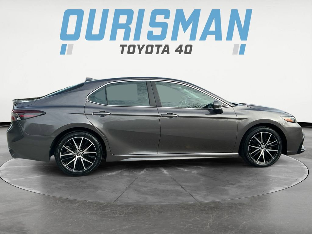 Certified 2023 Toyota Camry SE image 9