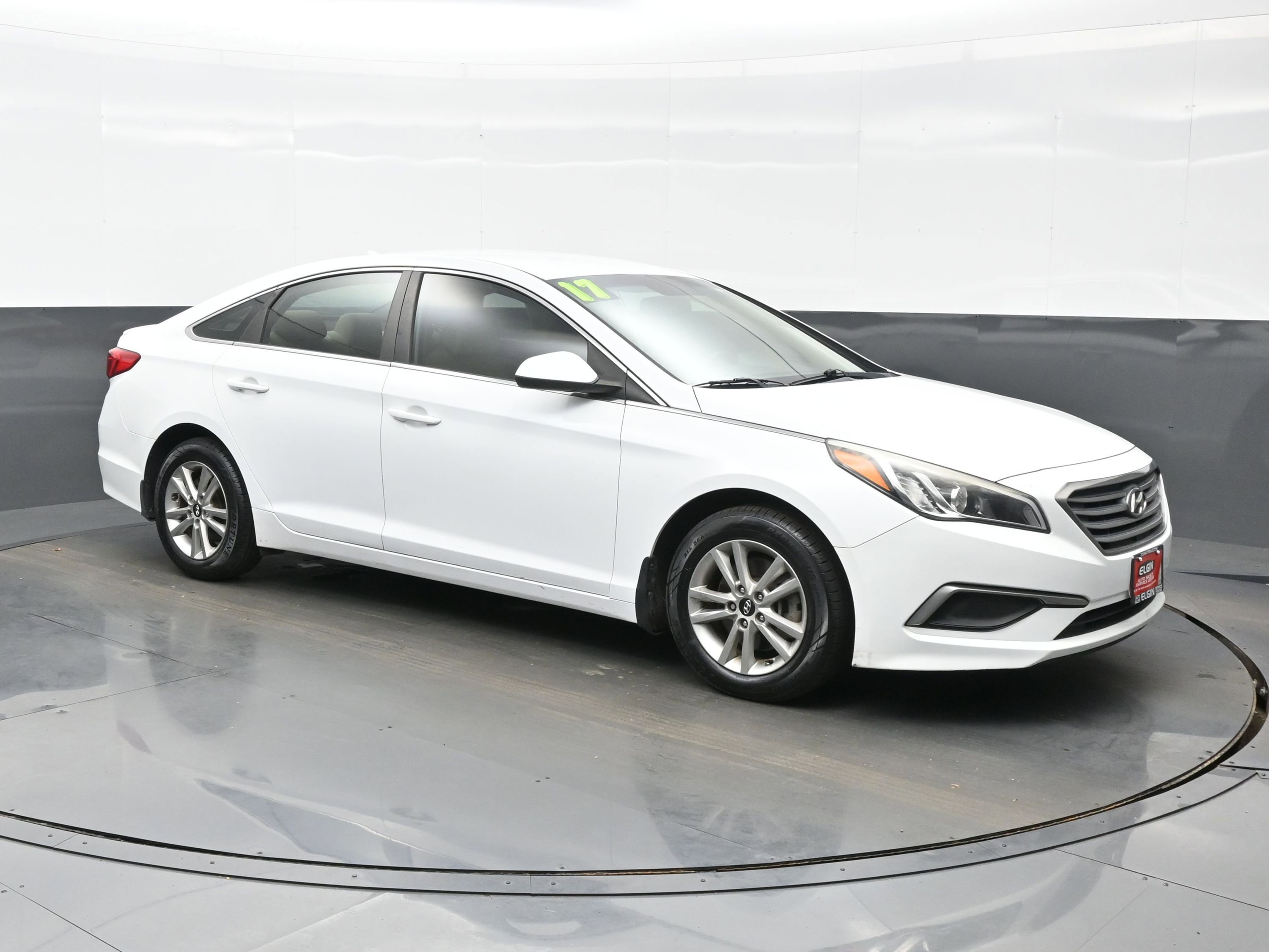 Used 2017 Hyundai Sonata SE w/ Cargo Package image 8