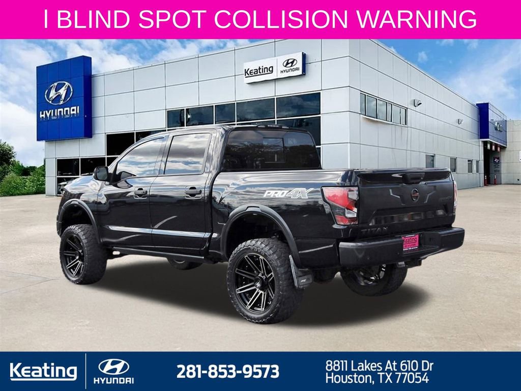 Used 2020 Nissan Titan PRO-4X image 7