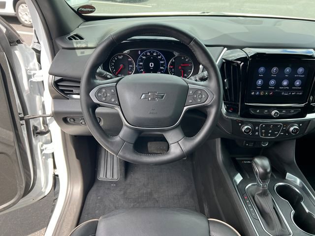 Certified 2022 Chevrolet Traverse Premier w/ Redline Edition AWD/4WD image 13