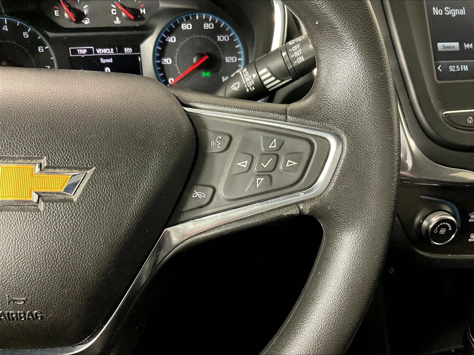 Used 2018 Chevrolet Equinox LT AWD/4WD image 11