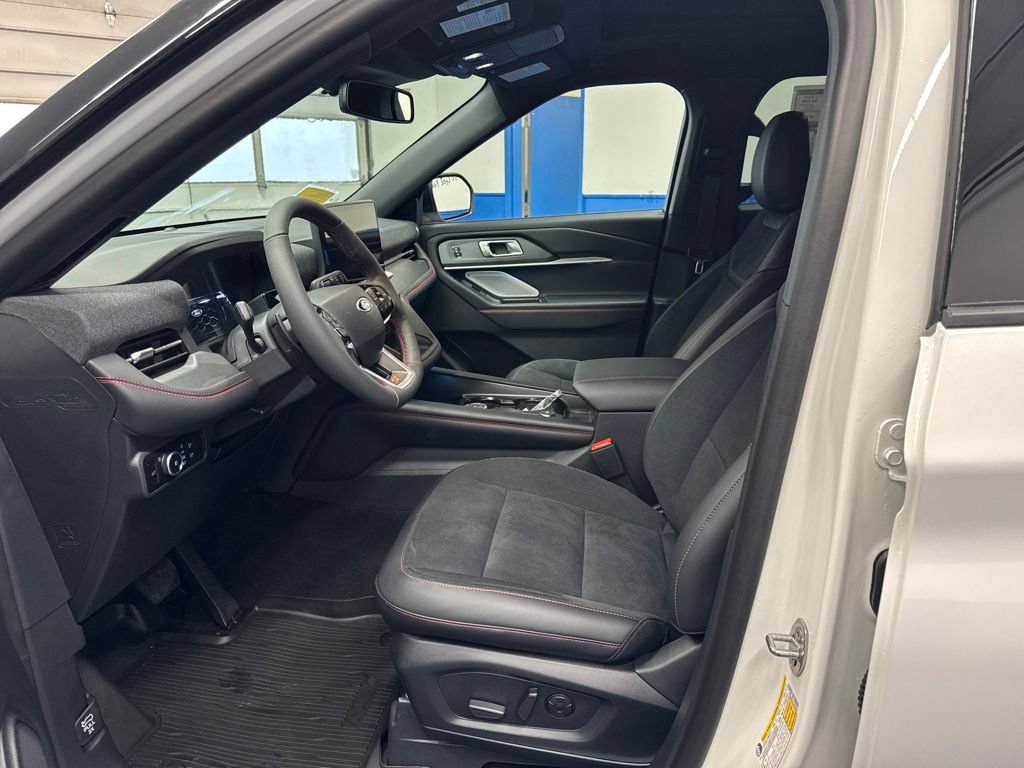 New 2026 Ford Explorer ST w/ Sun And Sound Package AWD/4WD image 10