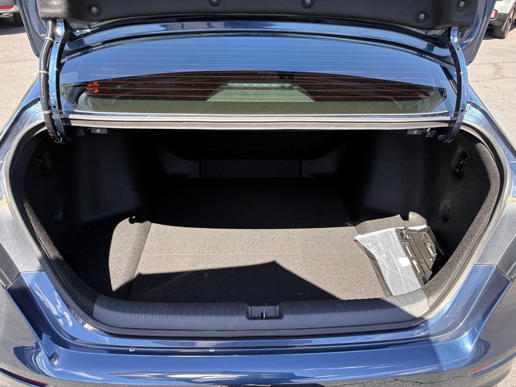 Used 2024 Honda Accord EX image 12