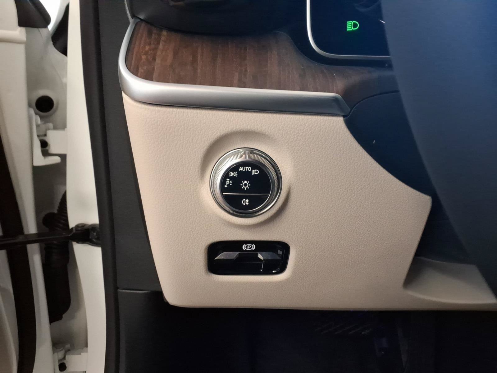 New 2026 Mercedes-Benz C 300 Sedan image 17