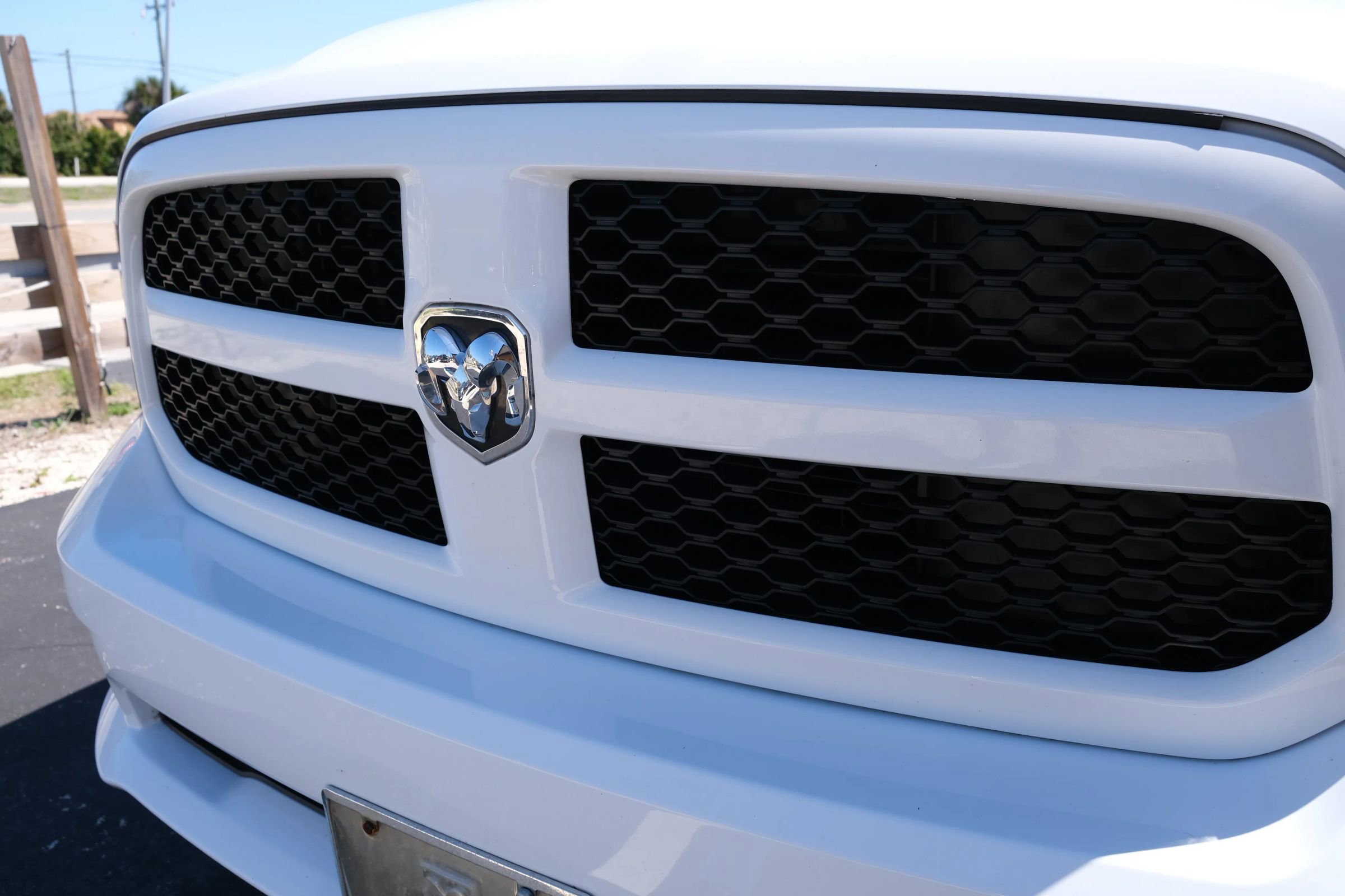 Used 2017 RAM 1500 Express image 11