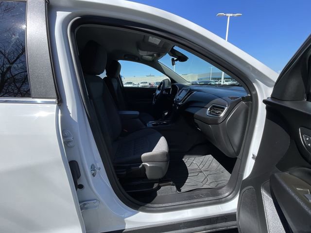 Certified 2023 Chevrolet Equinox LT FWD image 28