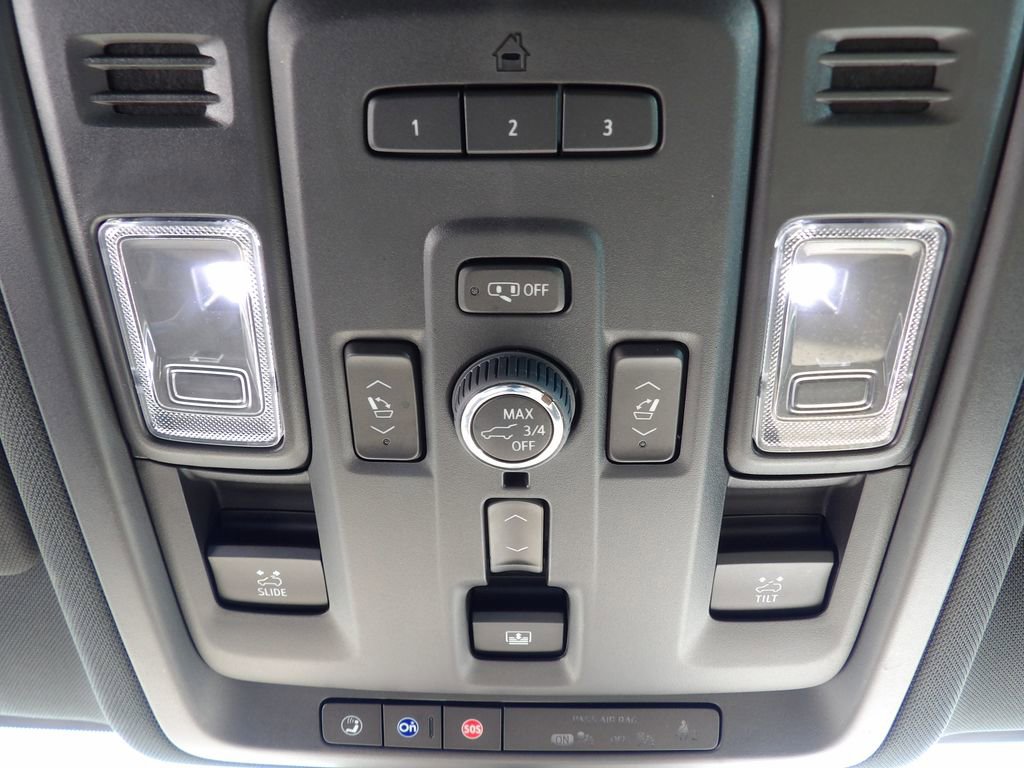 Used 2024 Chevrolet Tahoe Premier w/ Premium Package 2 AWD/4WD image 14