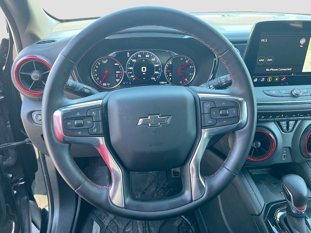 Used 2023 Chevrolet Blazer RS w/ Enhanced Convenience Package FWD image 11