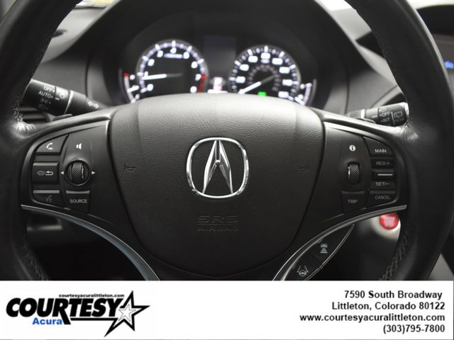 Used 2017 Acura MDX SH-AWD image 9