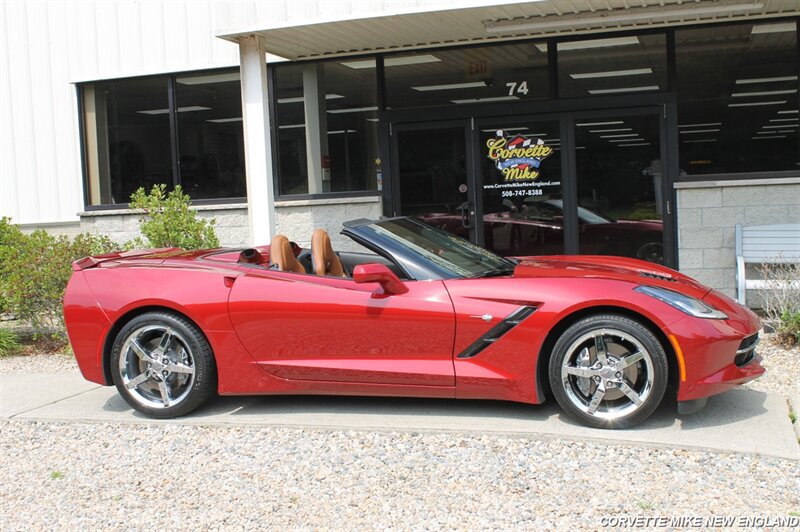 Used 2015 Chevrolet Corvette Stingray Convertible w/ 2LT Preferred Equipment Group RWD image 22