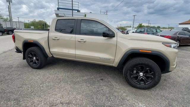 Used 2023 GMC Canyon Elevation w/ Convenience Package AWD/4WD image 3