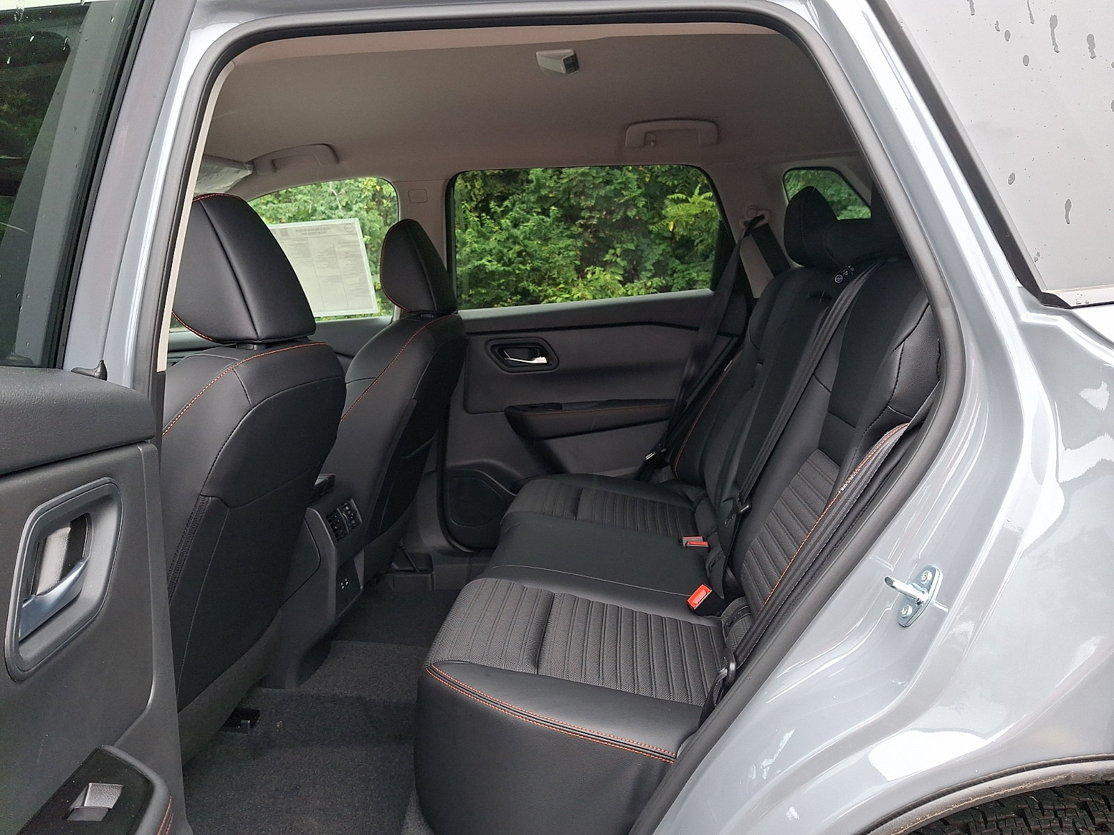 New 2026 Nissan Rogue SV w/ Rock Creek Premium Package AWD/4WD image 8