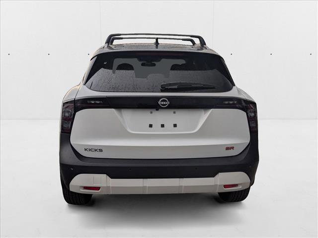 New 2026 Nissan Kicks SR image 7