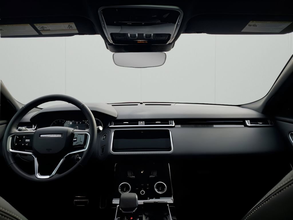 Used 2023 Land Rover Range Rover Velar R-Dynamic S image 23