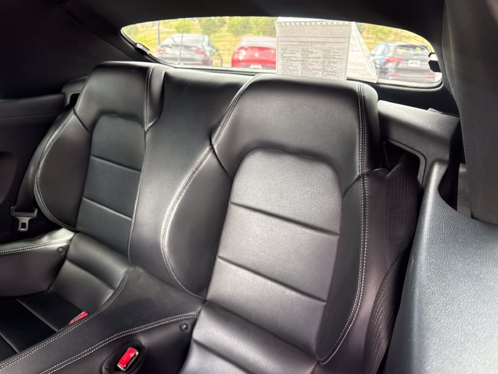 Used 2015 Ford Mustang Premium w/ Equipment Group 201A RWD image 18