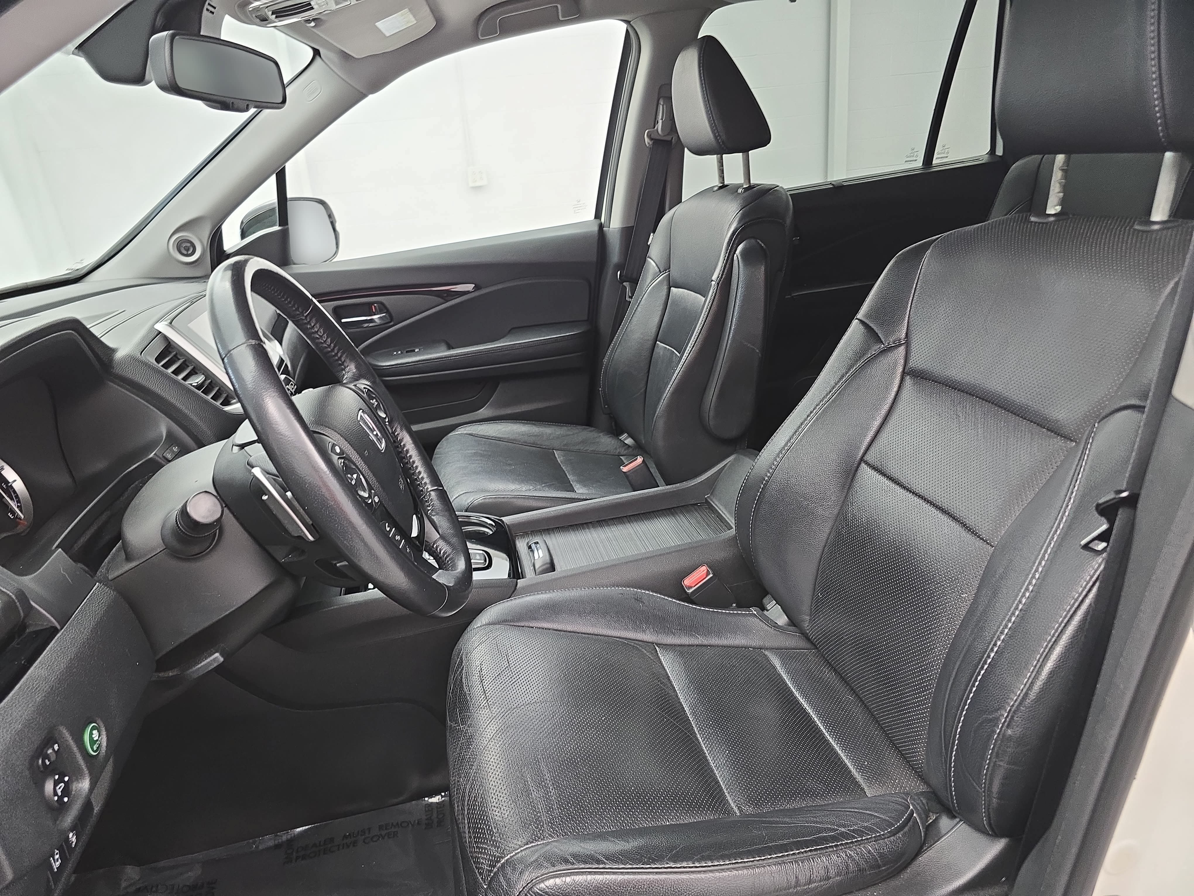 Used 2016 Honda Pilot Elite image 16