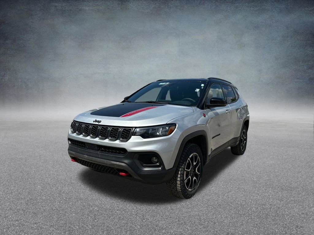 Used 2025 Jeep Compass Trailhawk AWD/4WD image 31
