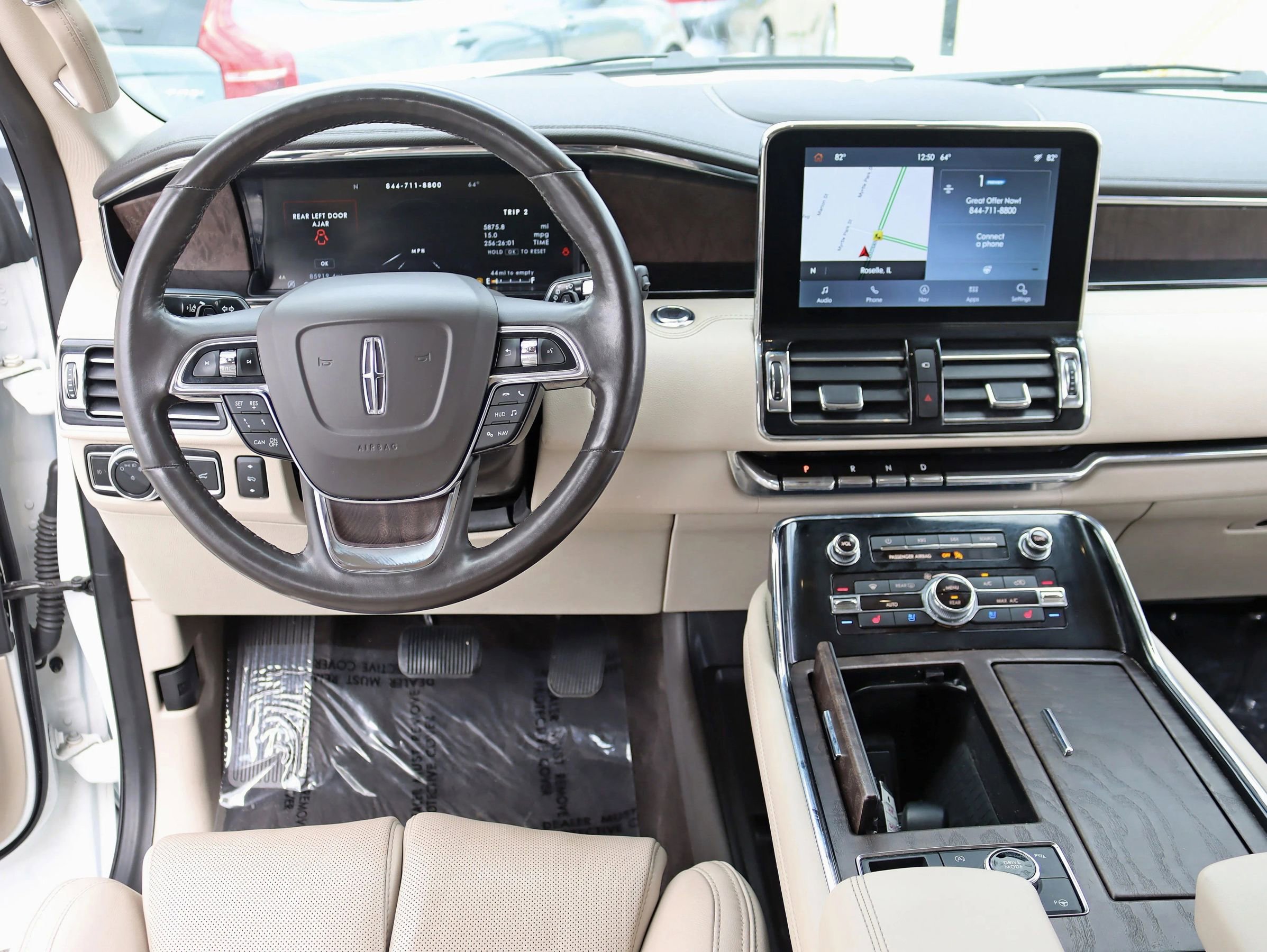 Used 2020 Lincoln Navigator L Reserve w/ Luxury Package AWD/4WD image 17