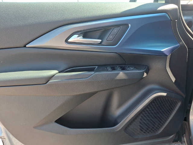 New 2026 Chevrolet Equinox EV LT AWD/4WD image 8