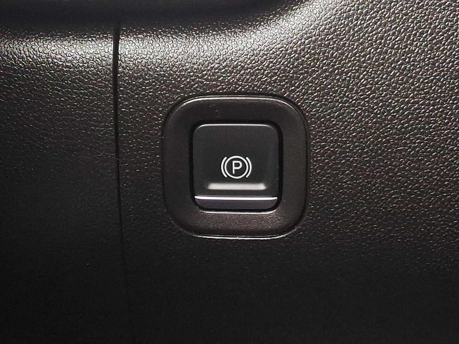 Used 2022 GMC Sierra 1500 SLE image 27