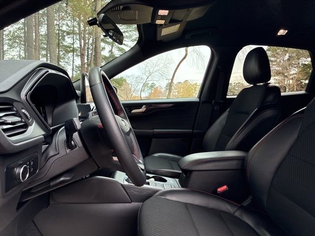 Used 2025 Ford Escape ST-Line image 21