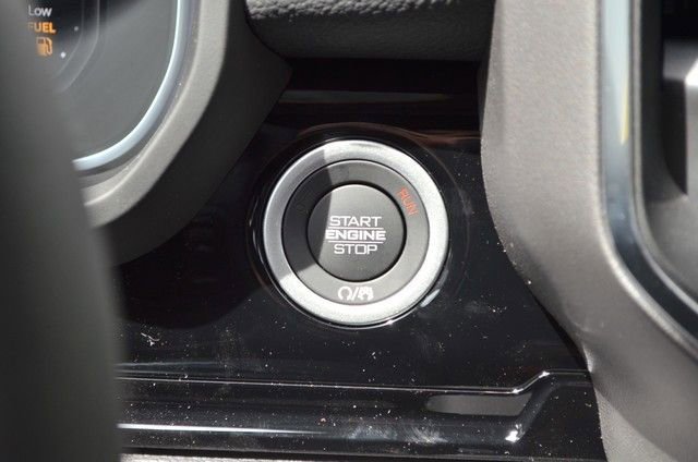 New 2026 RAM 1500 Laramie AWD/4WD image 23
