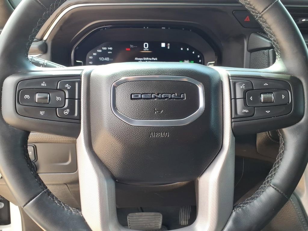 Used 2023 GMC Yukon Denali image 28