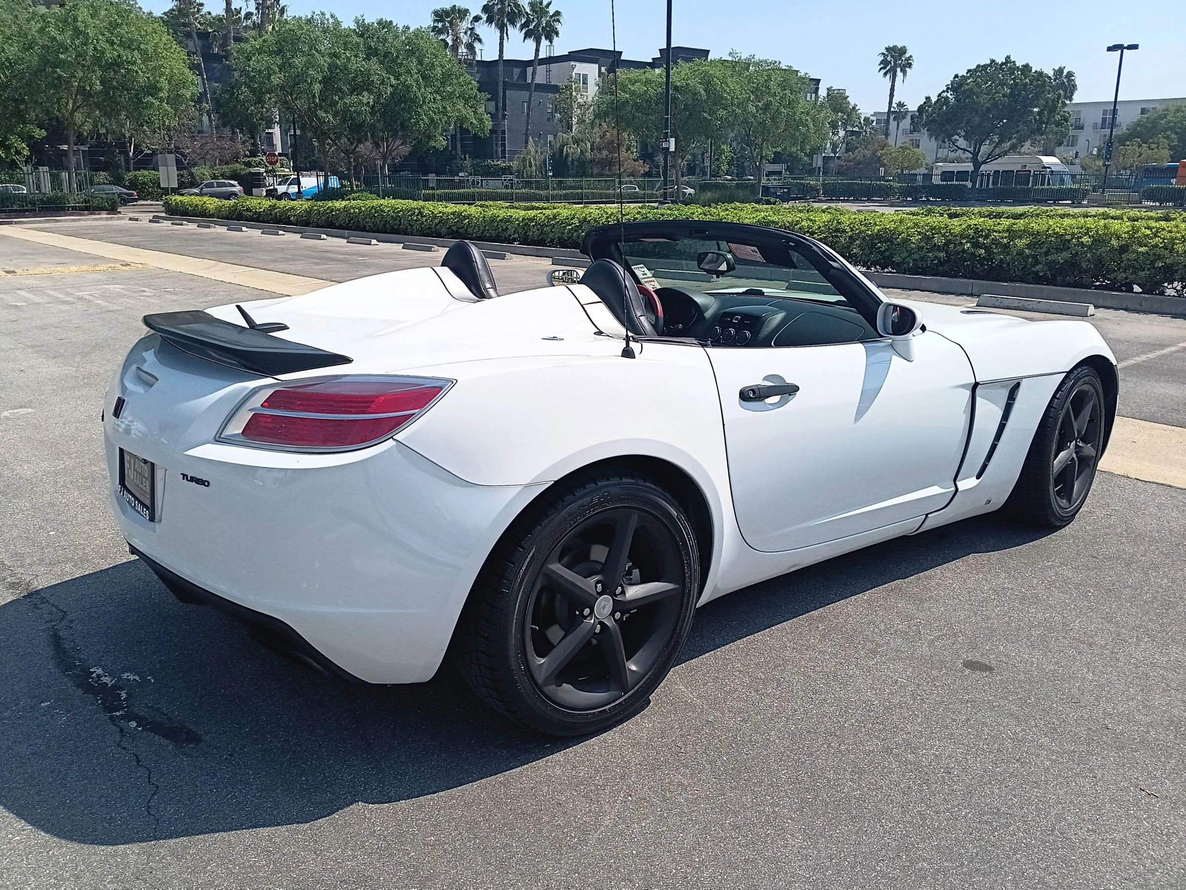 Used 2007 Saturn Sky Red Line image 16