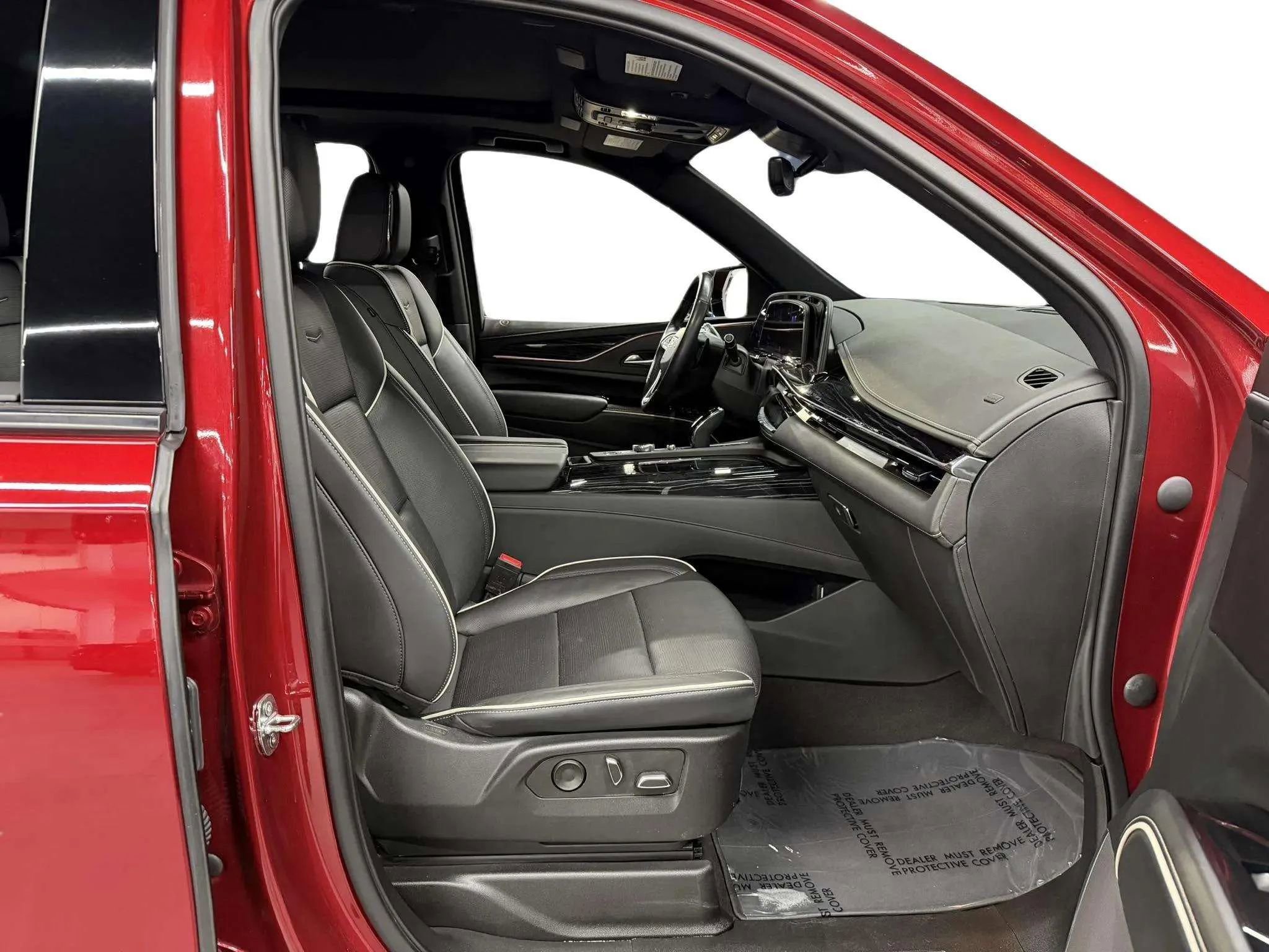 Used 2023 Cadillac Escalade Sport w/ LPO, ONYX Package image 11