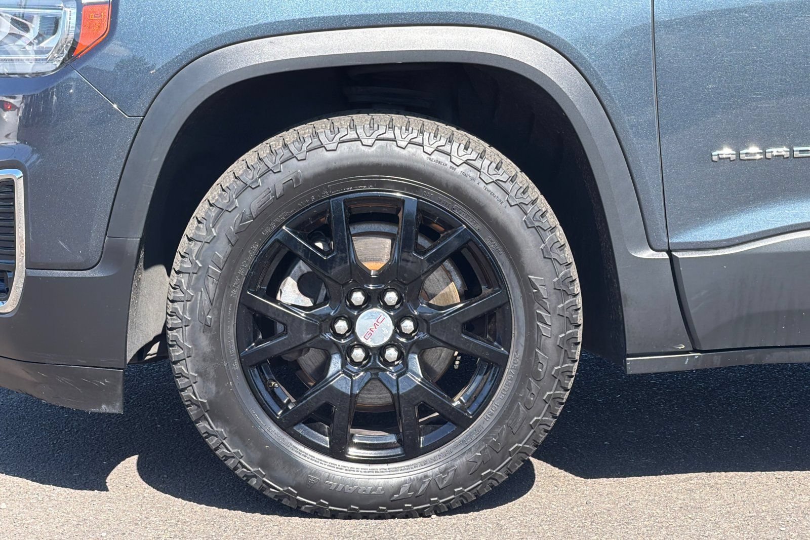 Used 2020 GMC Acadia SLT AWD/4WD image 27