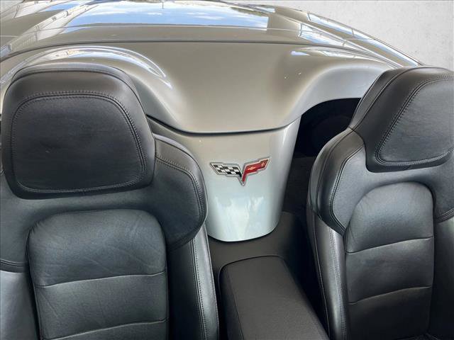 Used 2012 Chevrolet Corvette Convertible RWD image 19