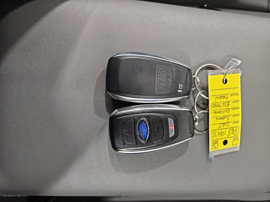 Certified 2025 Subaru Outback Onyx Edition image 29