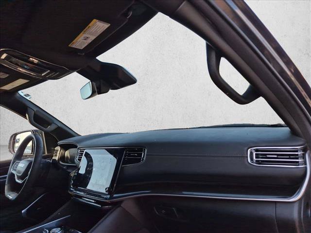 Used 2022 Jeep Wagoneer Series I w/ Convenience Group I AWD/4WD image 13