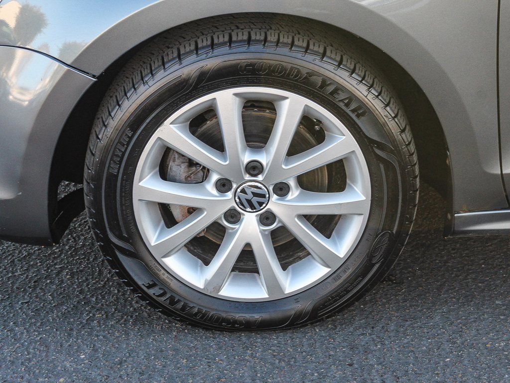 Used 2012 Volkswagen Jetta SE image 7